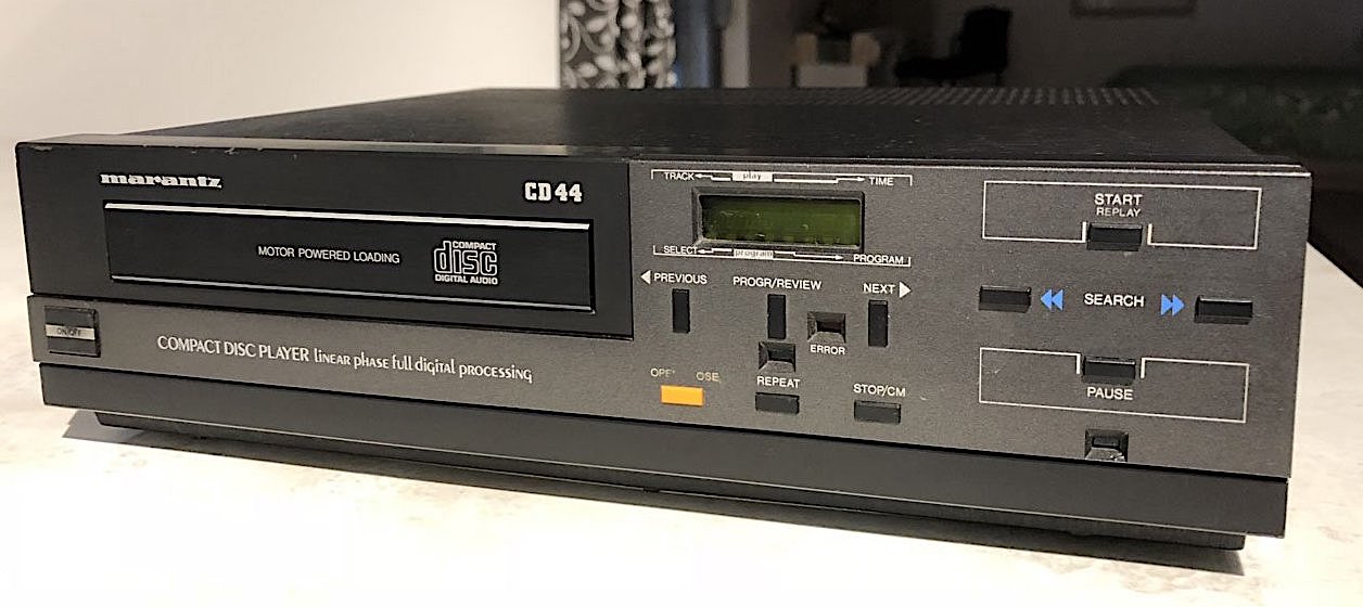 Marantz CD 44 – Bram Jacobse